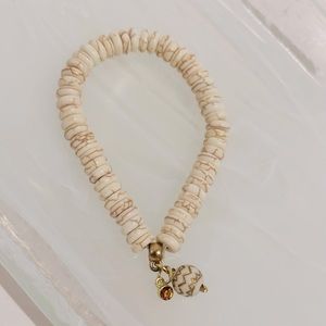 Beautiful Handmade Bracelet Stretch. It is our standard size. Gorgeous color.
